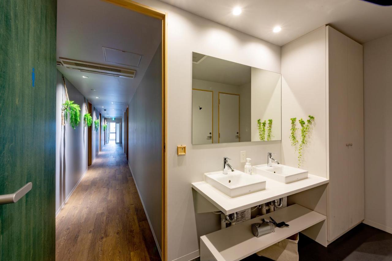 Plat Hostel Keikyu Minowa Forest Токіо Екстер'єр фото