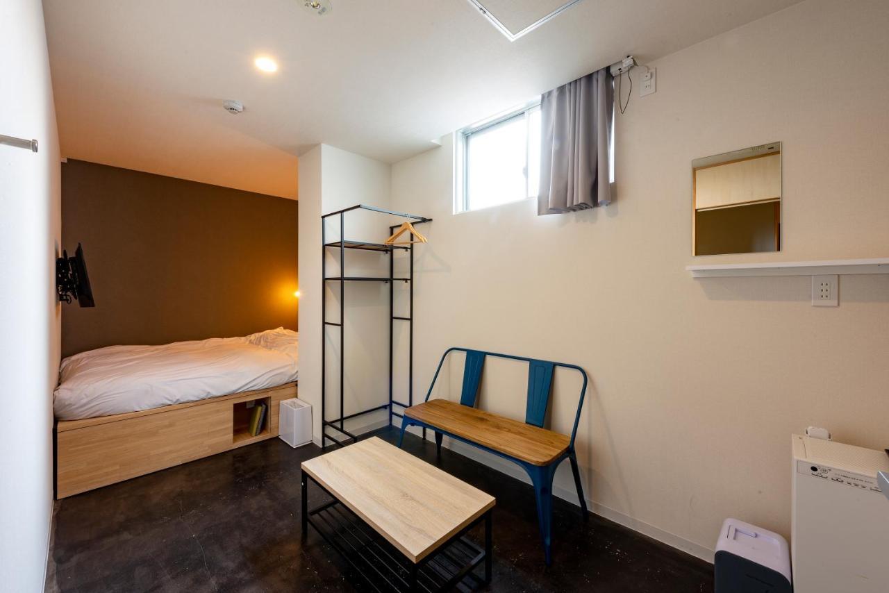 Plat Hostel Keikyu Minowa Forest Токіо Екстер'єр фото